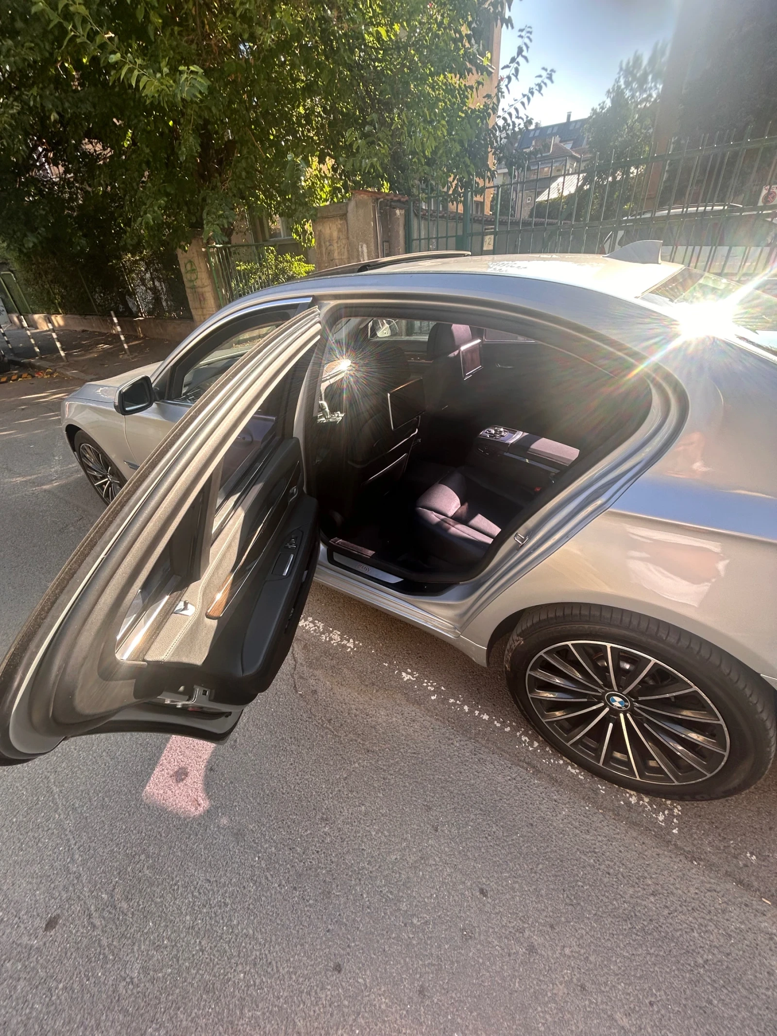 BMW 740 740 Li, снимка 5 - Автомобили и джипове - 55621604