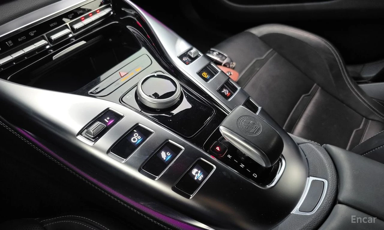 Mercedes-Benz GT 4MATIC+ * BURMESTER* DISTRONIC* 360 CAM* ХЕДЪП* , снимка 13 - Автомобили и джипове - 55684875
