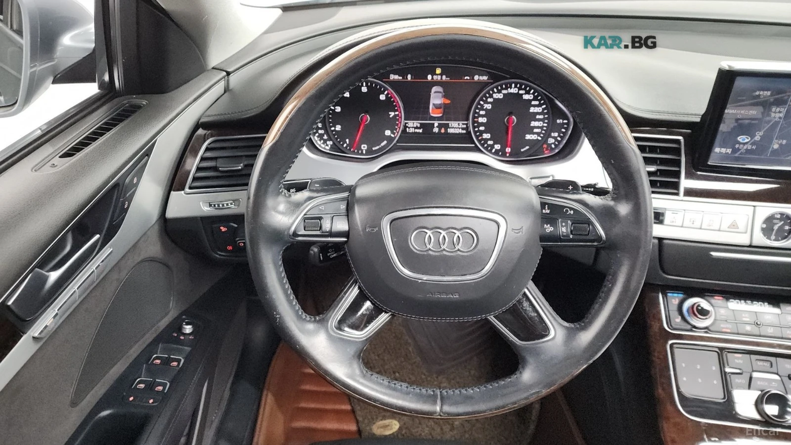 Audi A8 4.0TFSI/QUATTRO/DRIVE-ASSISTS/SUNROOF, снимка 10 - Автомобили и джипове - 55735159