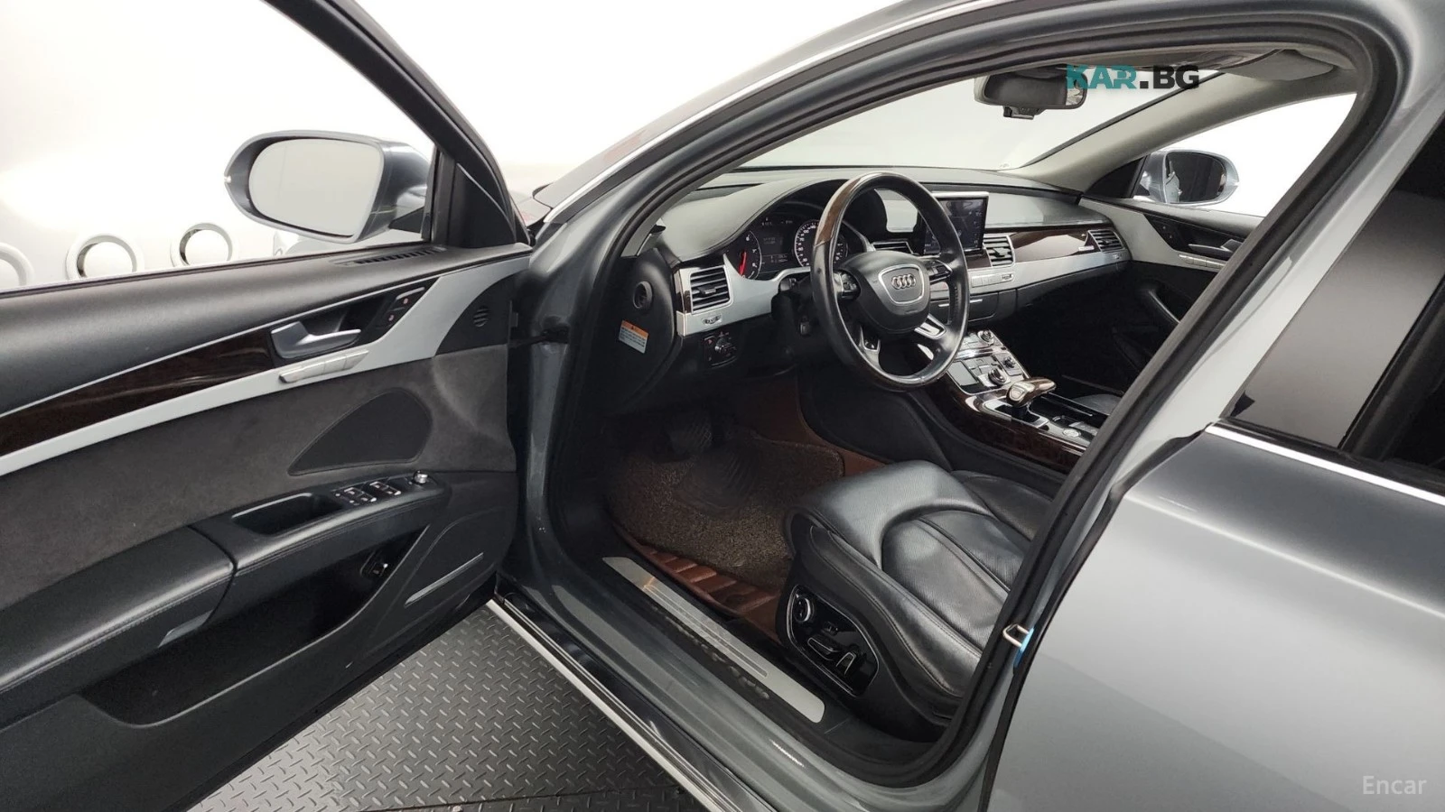 Audi A8 4.0TFSI/QUATTRO/DRIVE-ASSISTS/SUNROOF, снимка 5 - Автомобили и джипове - 55735159