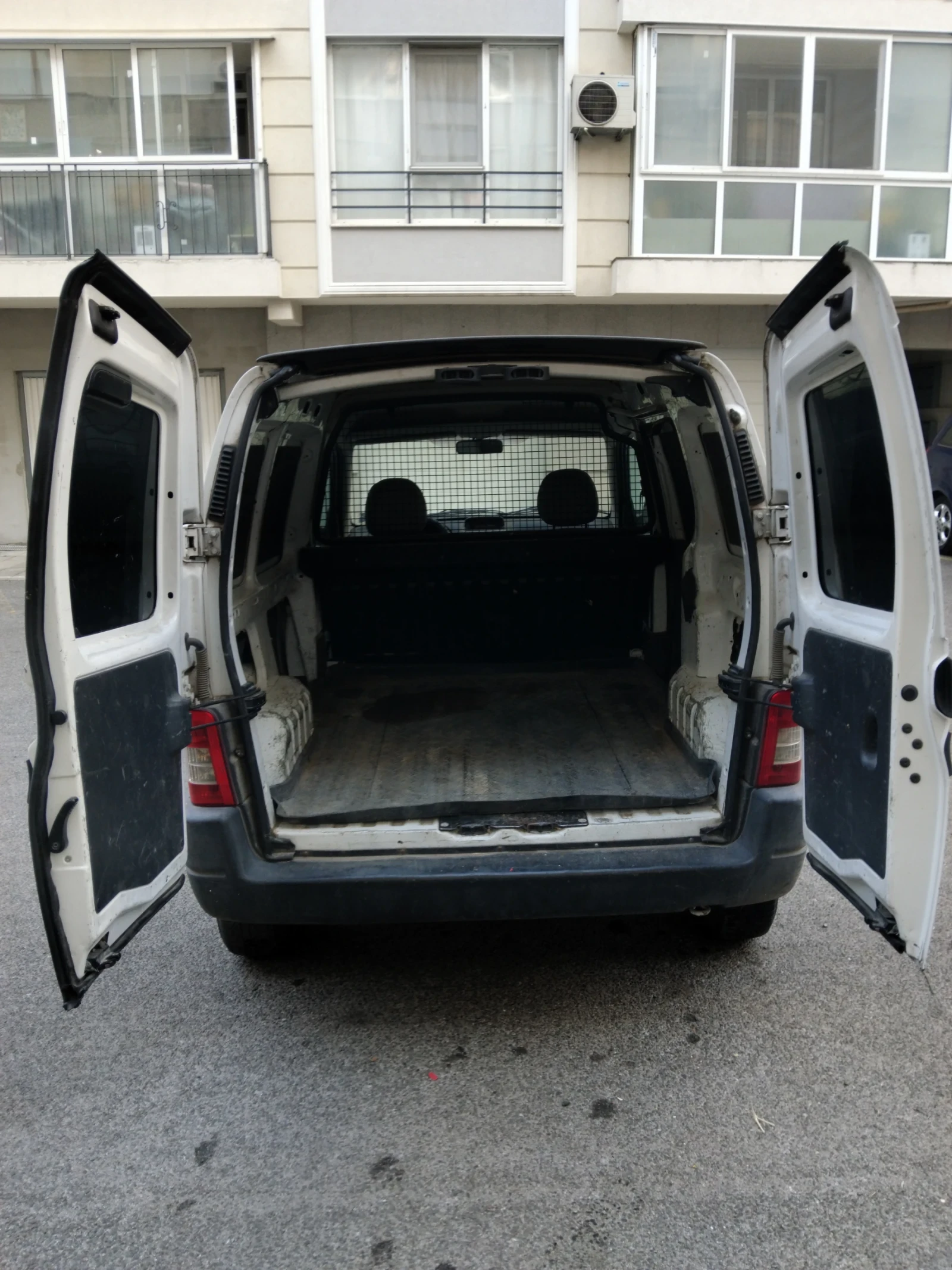 Citroen Berlingo, снимка 4 - Автомобили и джипове - 55944133