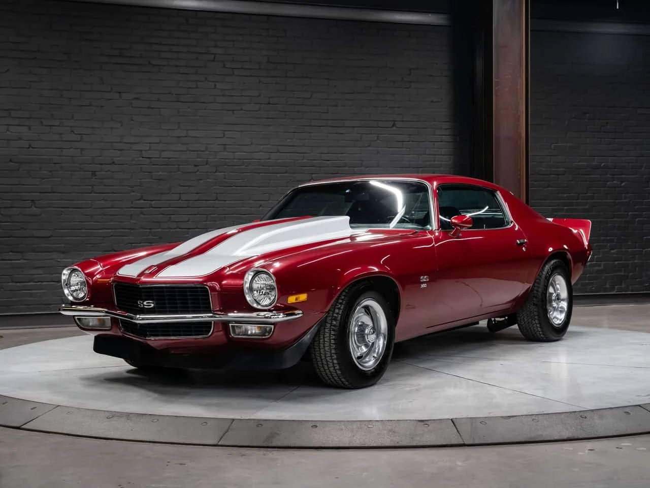 Chevrolet Camaro * 350 Edelbrock Head/Cam * Фиксирана цена до БГ * , снимка 4 - Автомобили и джипове - 56214168