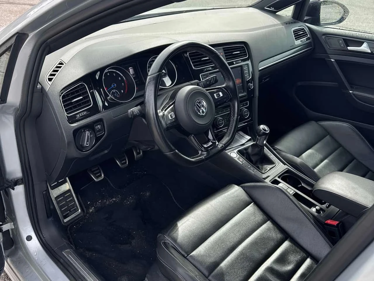 VW Golf * R * CARFAX * БЕЗ ПЪРВОНАЧАЛНА ВНОСКА, снимка 6 - Автомобили и джипове - 56335421