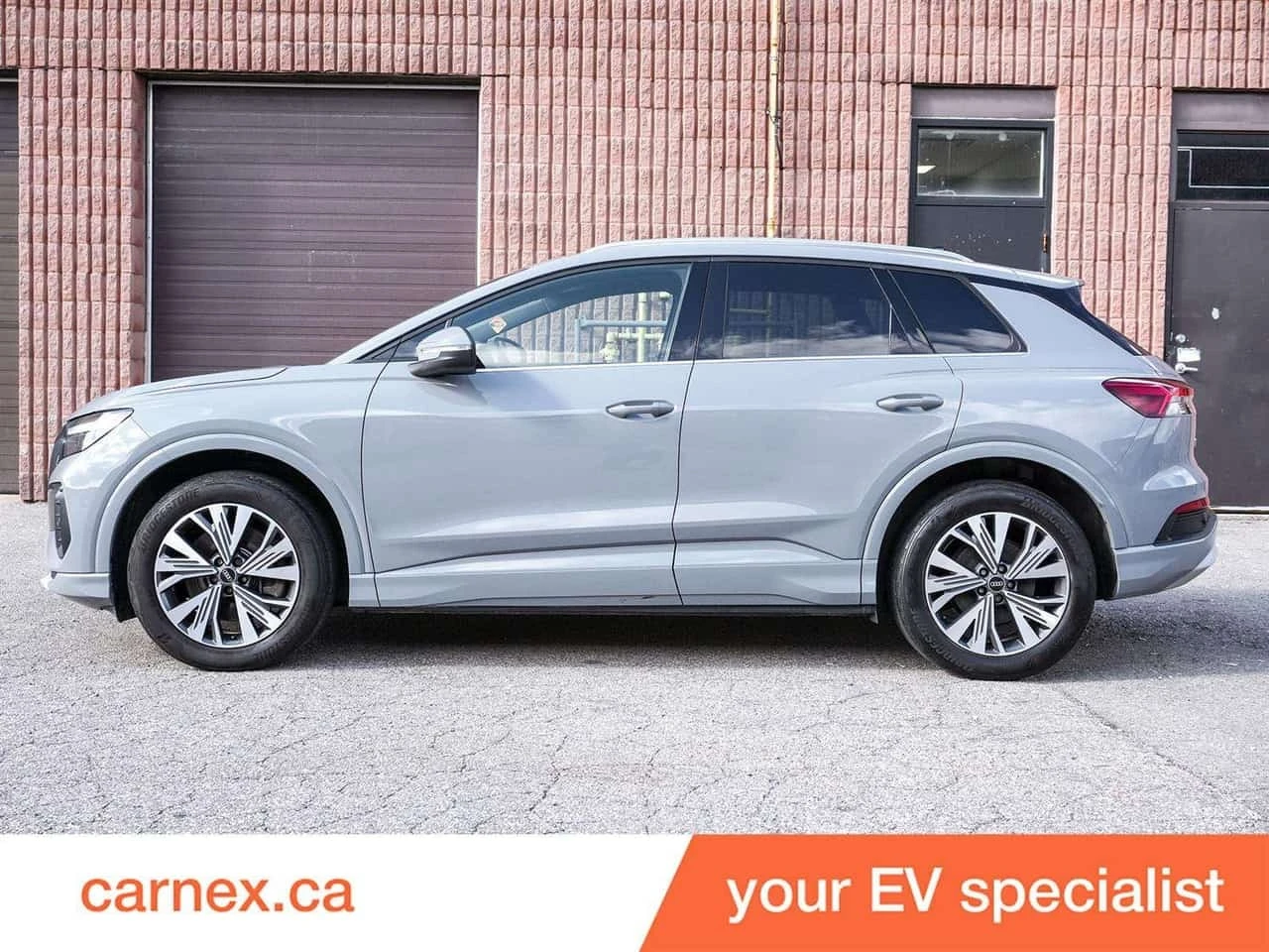 Audi Q4 * E-Tron 50 Quattro AWD | Clean Carfax | Sunroof  | Mobile.bg � ����������� 3