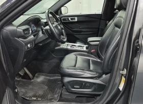 Ford Explorer 7-местен* XLT* AWD* ПАНОРАМА* м.Точки* Кожа* Камер, снимка 9