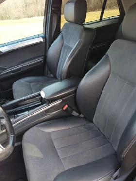 Mercedes-Benz ML 320 3.2 CDI 4 Matic , снимка 10 - Автомобили и джипове - 53661138