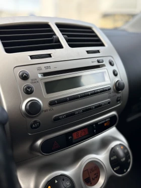 Toyota Urban Cruiser - 5300 € / 10365.90 лв. - 53729835 8