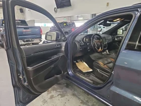 Jeep Grand cherokee * 80TH ANNIVERSARY EDITION * CARFAX * 2 KEYS *  - 22200 € / 43419.43 лв. - 49228321 16