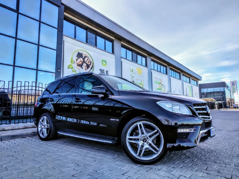 Mercedes-Benz ML 350 * AMG* DESIGNO* EDITION 1* MAX FULL, снимка 8 - Автомобили и джипове - 48408631