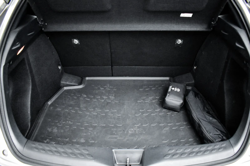 Toyota C-HR Business SPORT+ гаранция до 2030г цена с ДДС, снимка 5 - Автомобили и джипове - 52193454