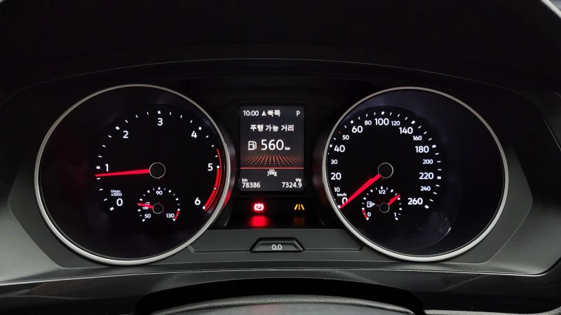 VW Tiguan 2.0TDI PRESTIGE , снимка 7 - Автомобили и джипове - 52536076