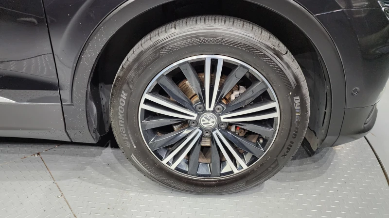 VW Tiguan 2.0TDI PRESTIGE , снимка 5 - Автомобили и джипове - 52536076