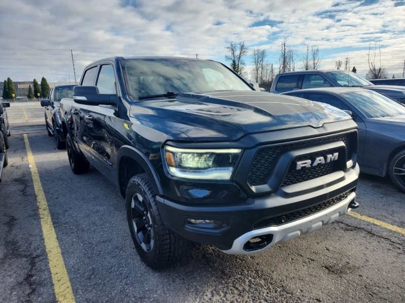 Dodge RAM 1500 REBEL CREW CAB SHORT BED  CARFAX, снимка 2 - Автомобили и джипове - 52538860