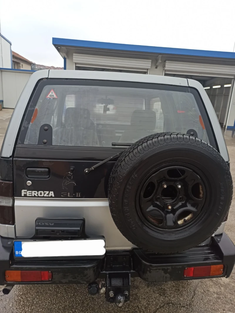 Daihatsu Feroza 1.6 бензин-газ товарен, снимка 2 - Автомобили и джипове - 52806788