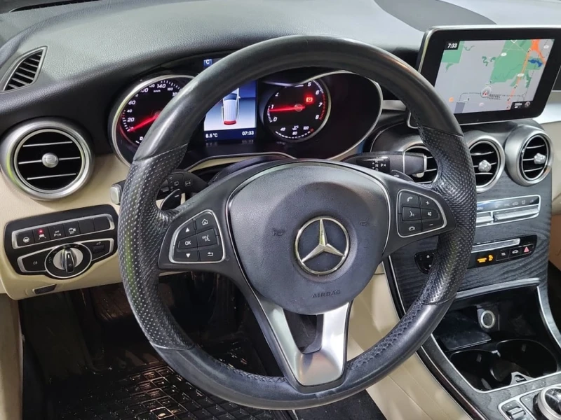 Mercedes-Benz GLC * 300 * CARFAX * цена до българия, снимка 11 - Автомобили и джипове - 53174895