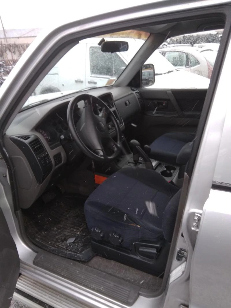 Mitsubishi Pajero 3,2 DID и 2.5 tdi, снимка 2 - Автомобили и джипове - 23902286