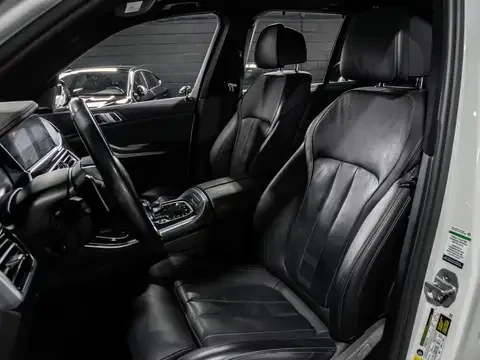 BMW X5 40i* 1 собственик* Swarowski* H/K* Soft close, снимка 7 - Автомобили и джипове - 55696352