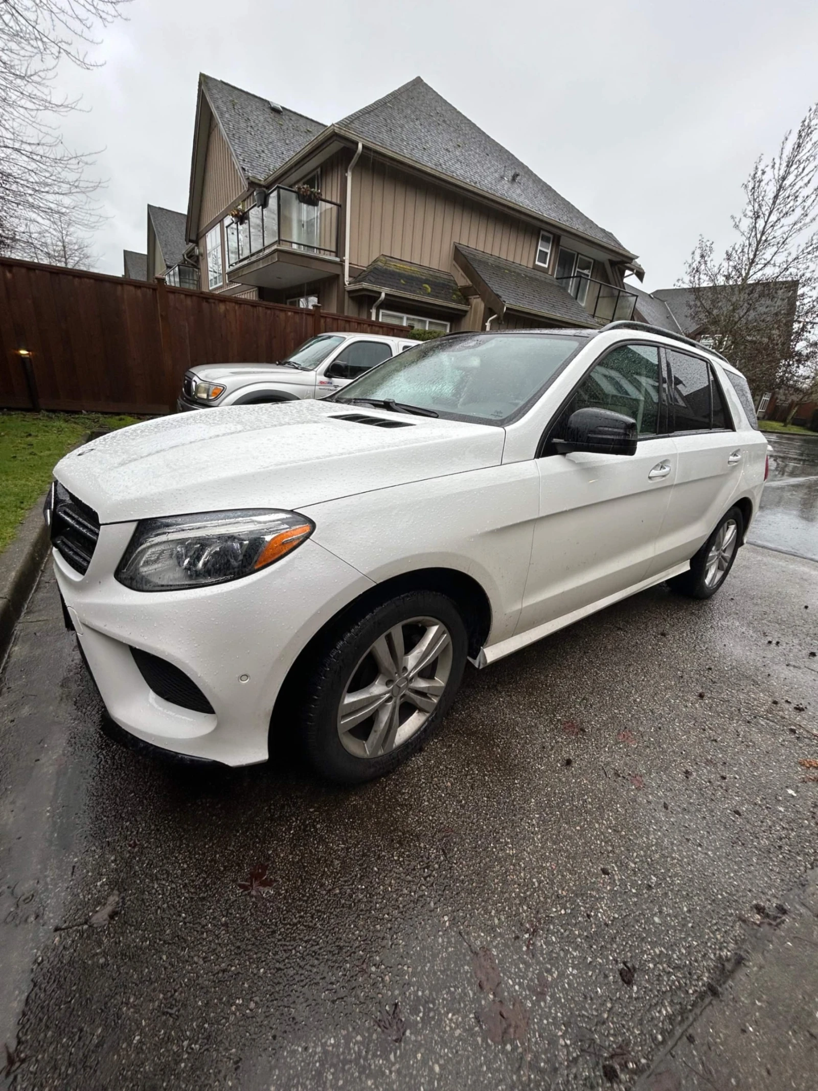 Mercedes-Benz GLE 350 * CARFAX* БЕЗ ПЪРВОНАЧАЛНА* , снимка 1