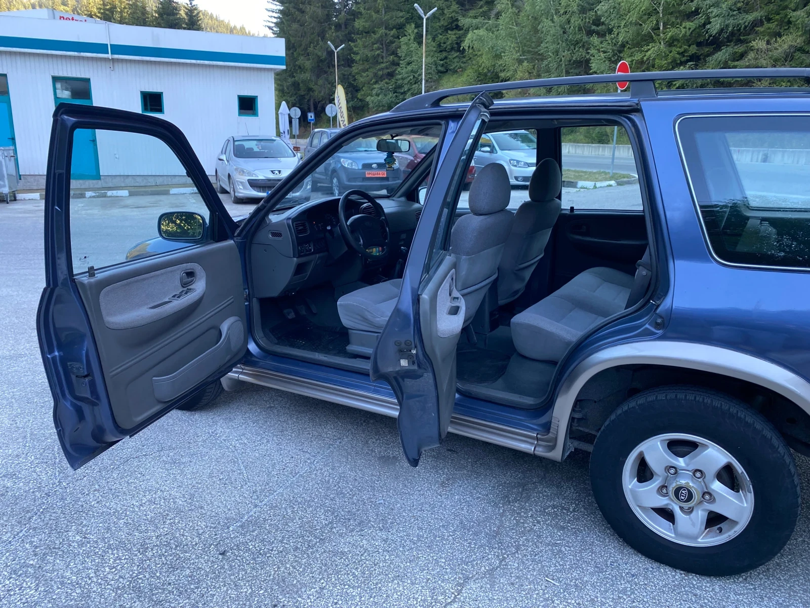 Kia Sportage 2.0i* 4x4* БЪРЗИ/БАВНИ* КЛИМА* БЕЗ РЪЖДА*  - изображение 6