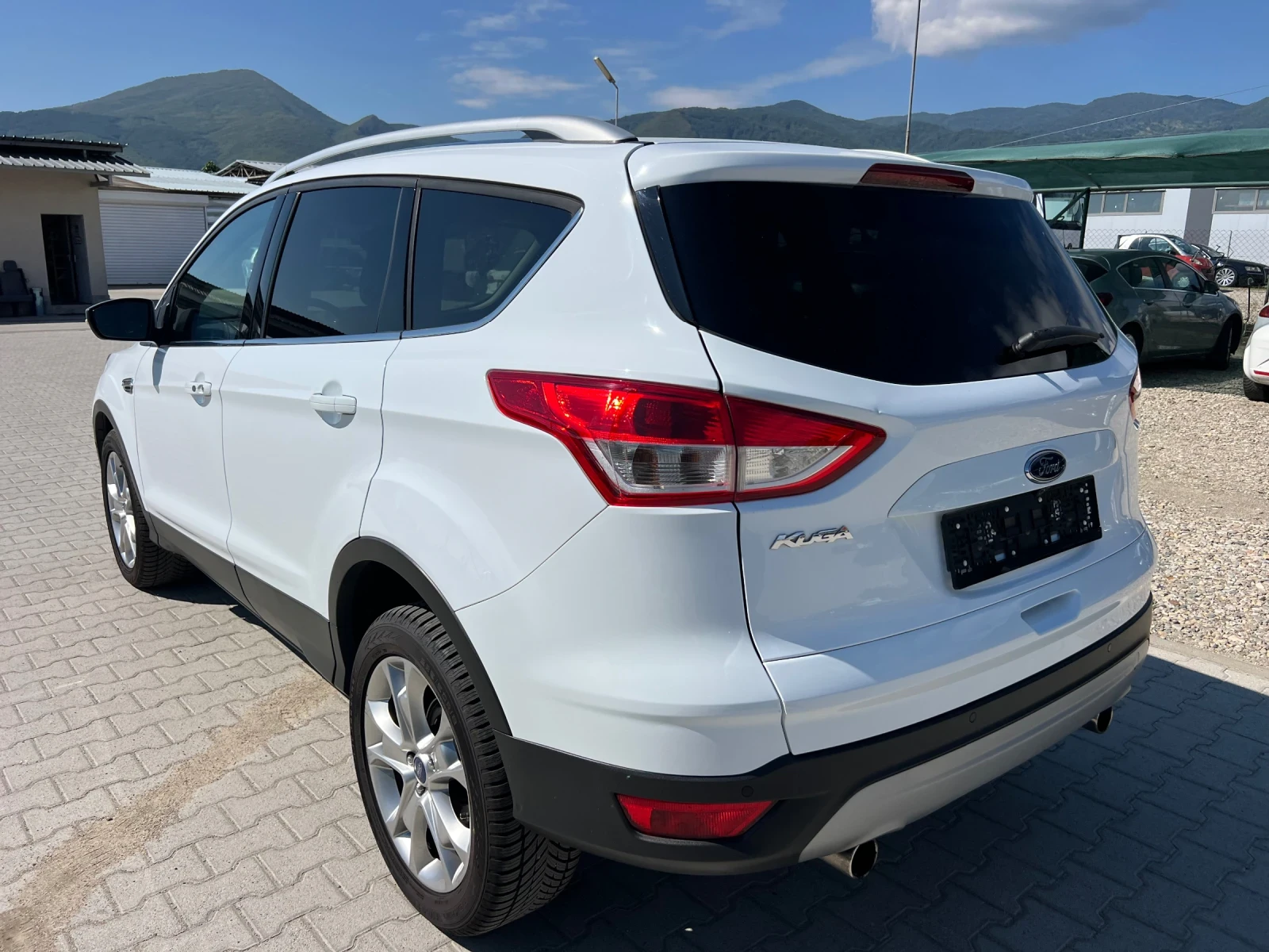 Ford Kuga 2.0TDCi 4x4 140kc Automatic Лизинг - изображение 5