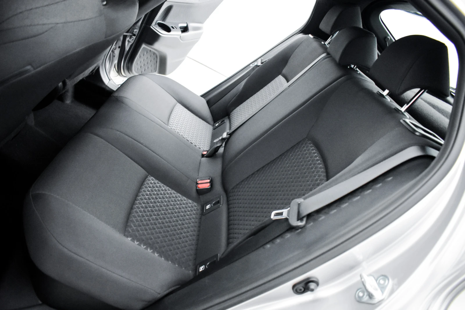 Toyota C-HR Business SPORT+   2030    | Mobile.bg   7