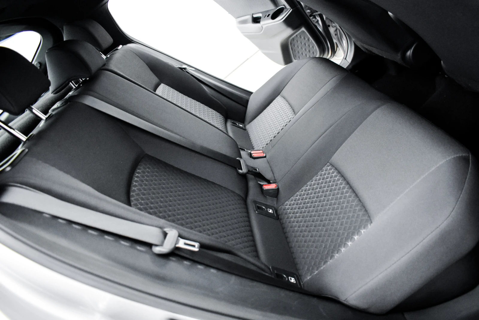 Toyota C-HR Business SPORT+   2030    | Mobile.bg   9