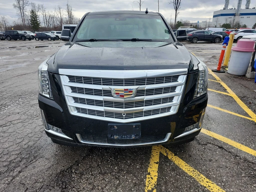 Cadillac Escalade * Premium Luxury * CARFAX * ОБДУХВАНЕ *  - изображение 6