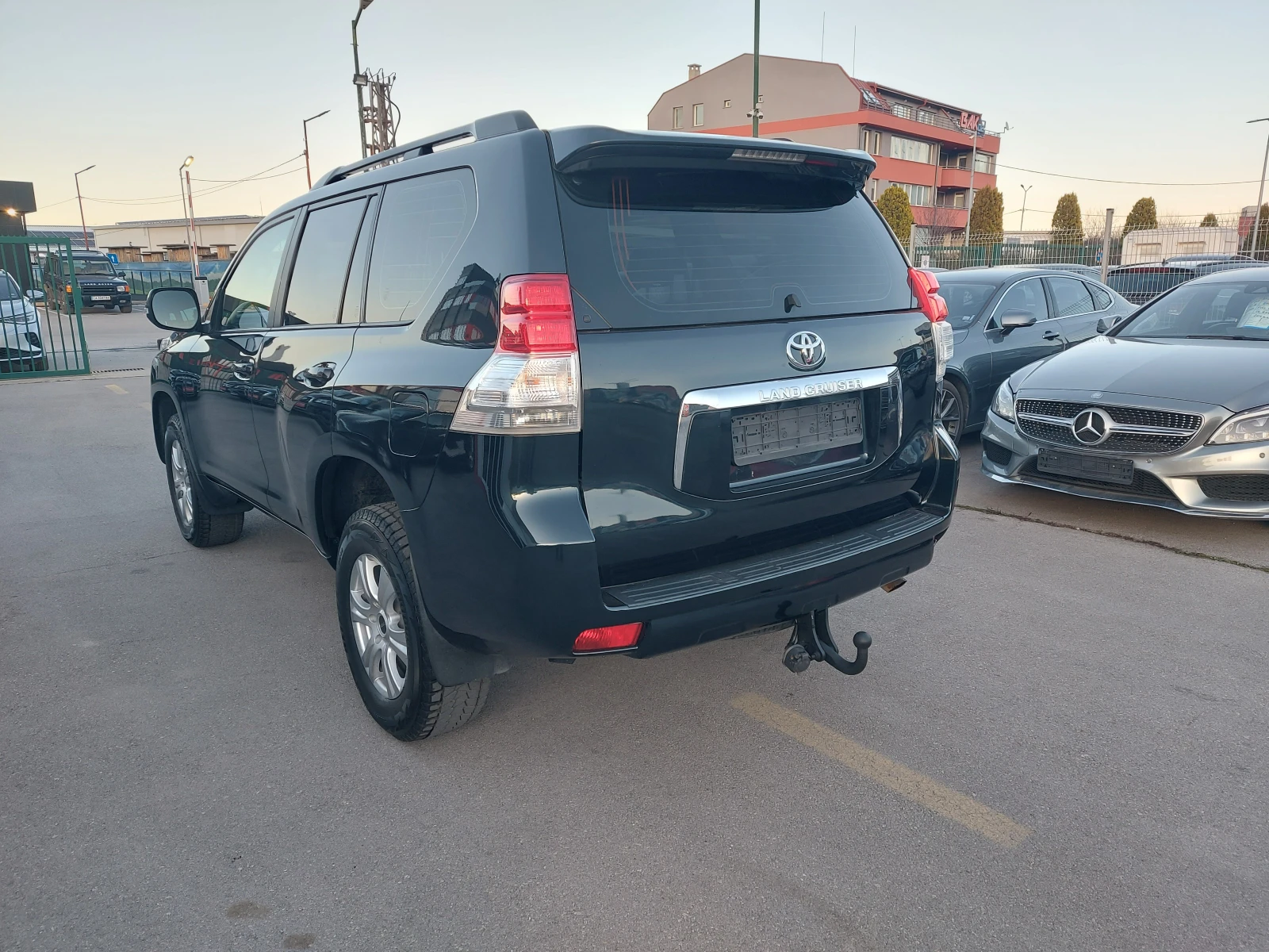 Toyota Land cruiser 3.0 D4-D* 204 к.с.* Автоматик* 4x4, снимка 5 - Автомобили и джипове - 53800195