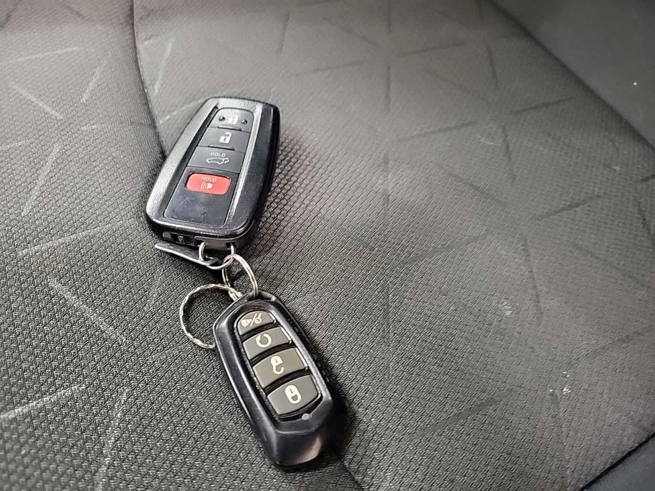 Toyota Rav4 * XLE * CARFAX * ���� �� �� | Mobile.bg � ����������� 10