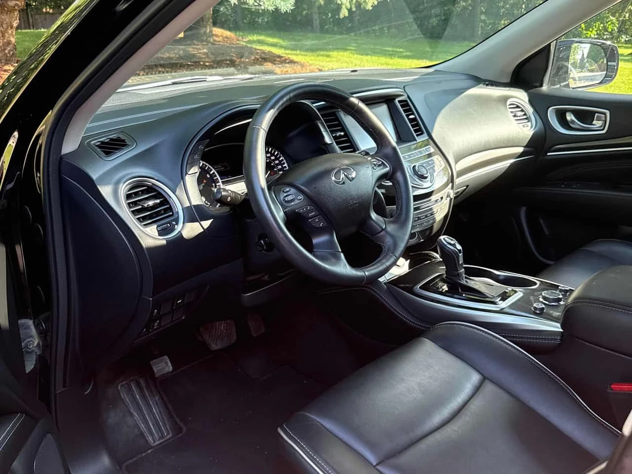 Infiniti QX60 * AWD * CARFAX * БЕЗ ПЪРВОНАЧАЛНА ВНОСКА, снимка 5 - Автомобили и джипове - 55180049