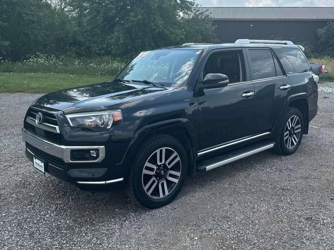 Toyota 4runner Trail 4WD | CARFAX | АВТОКРЕДИТ, снимка 2 - Автомобили и джипове - 55505429