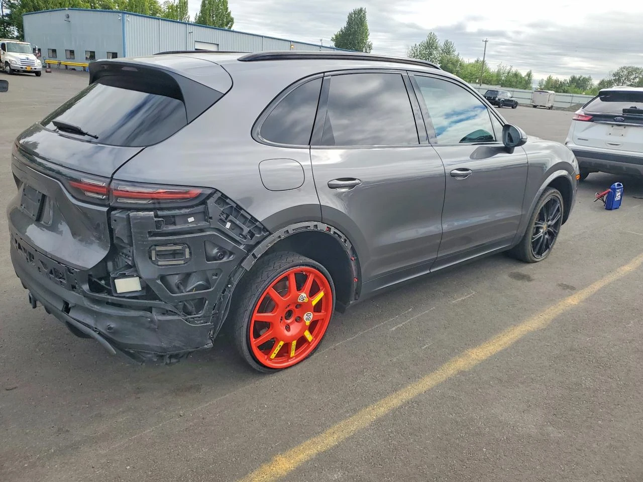 Porsche Cayenne 3.0l, снимка 3 - Автомобили и джипове - 55566259