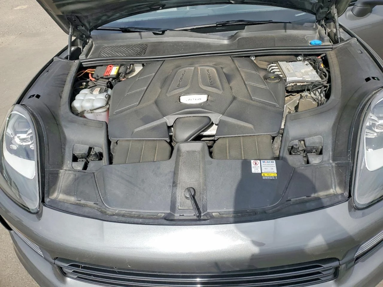 Porsche Cayenne 3.0l, снимка 11 - Автомобили и джипове - 55566259