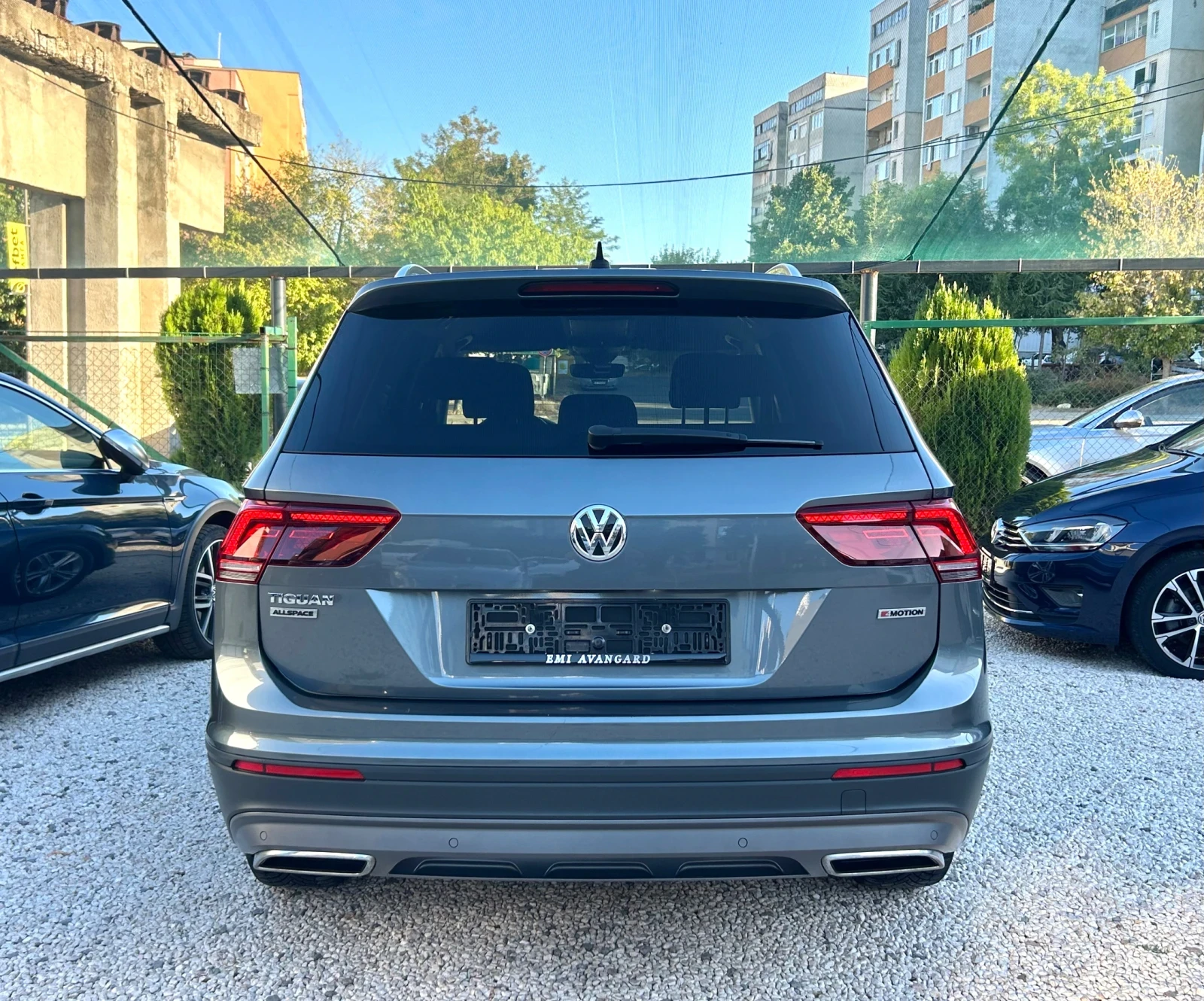 VW Tiguan Allspace 2.0 TDI DSG 4 MOTION, снимка 5 - Автомобили и джипове - 56010487