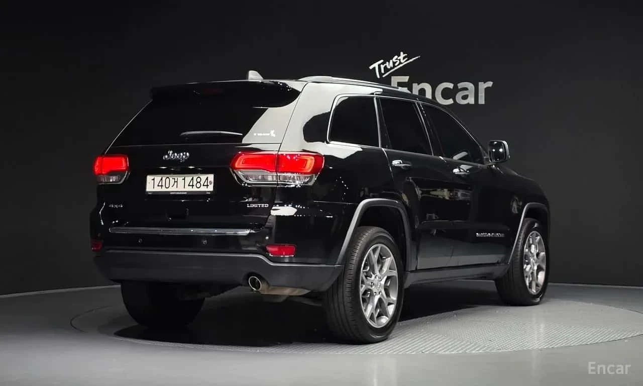 Jeep Cherokee * 3.6 Limited * ФИНАНСИРАНЕ, снимка 2 - Автомобили и джипове - 56276109