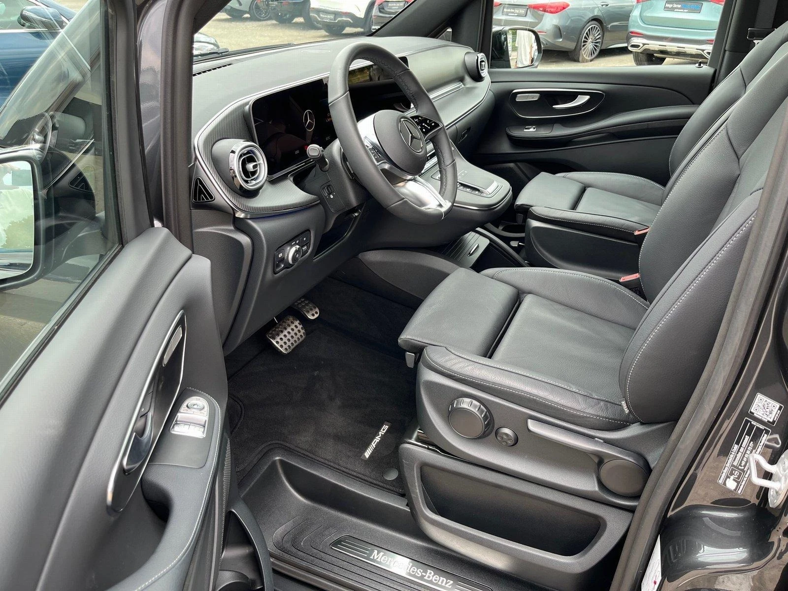Mercedes-Benz V 250 d/4-MATIC/AMG/LONG/FACELIFT/AVANTGARDE/NIGHT/360/ - изображение 6