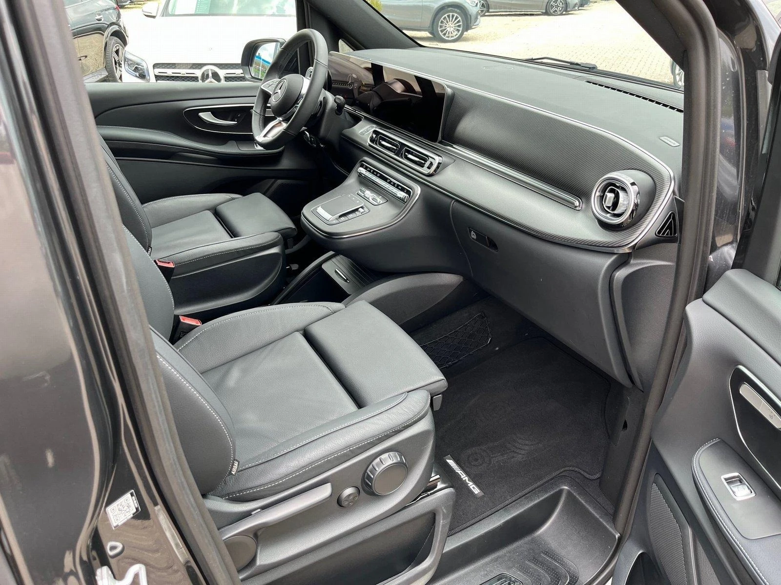 Mercedes-Benz V 250 d/4-MATIC/AMG/LONG/FACELIFT/AVANTGARDE/NIGHT/360/ - изображение 8