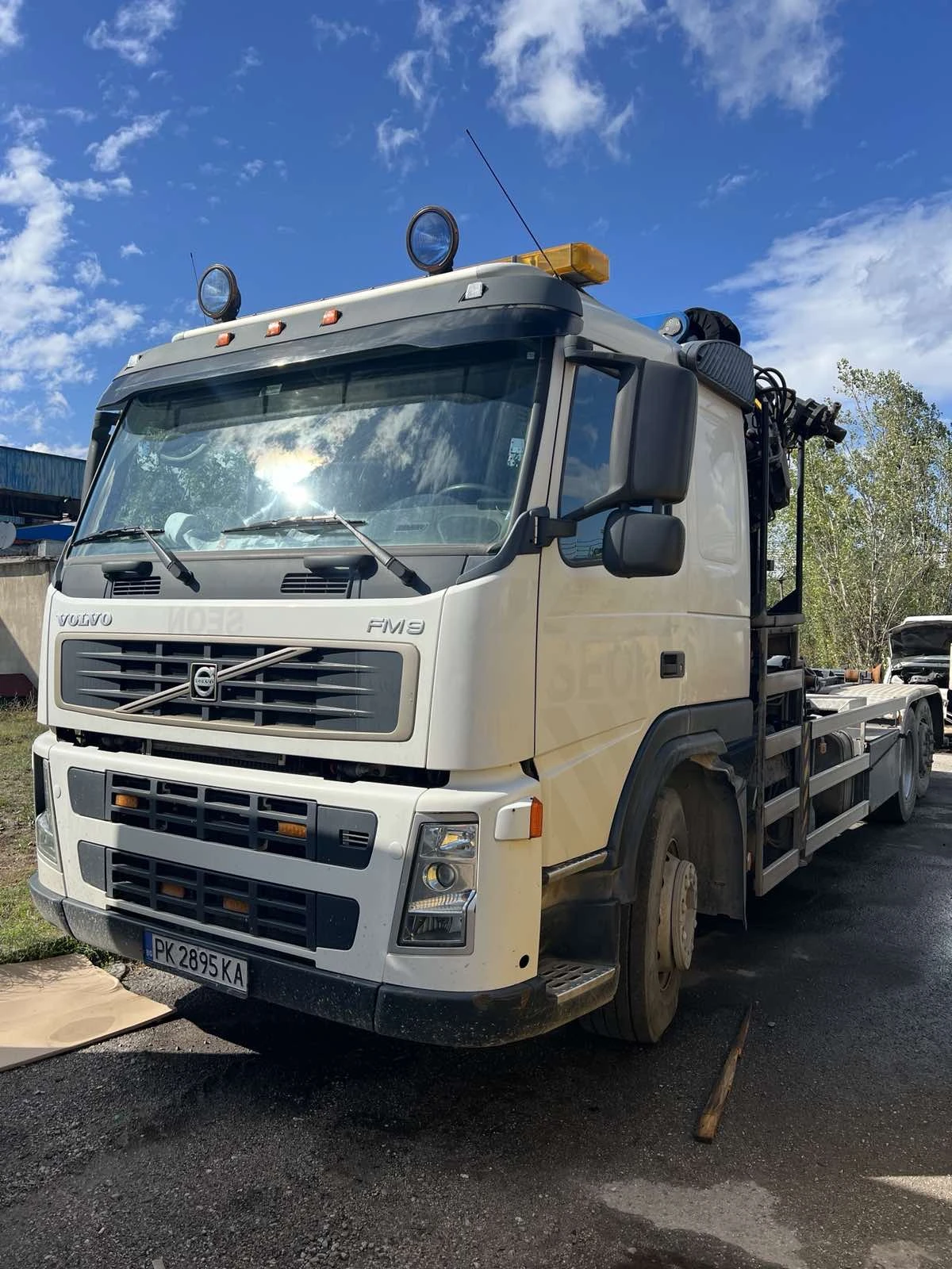 Volvo Fm ���� 15.6� | Mobile.bg � ����������� 1