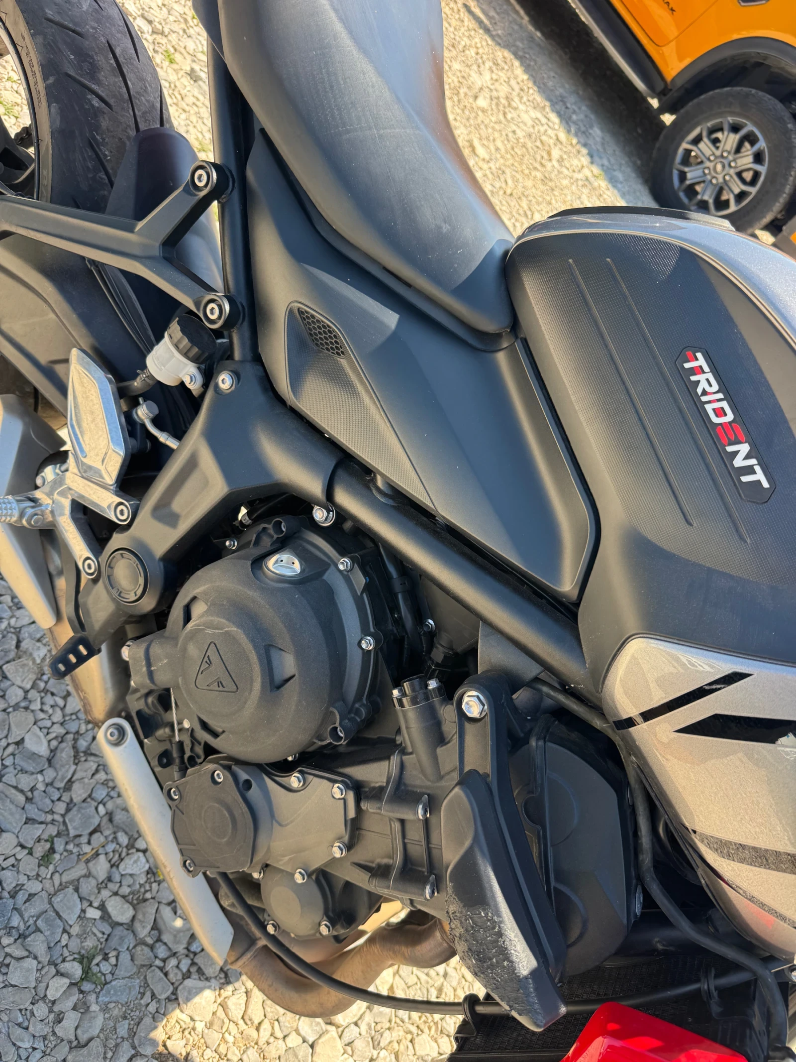 Triumph Trident 660ES, снимка 4 - Мотоциклети и мототехника - 55679977