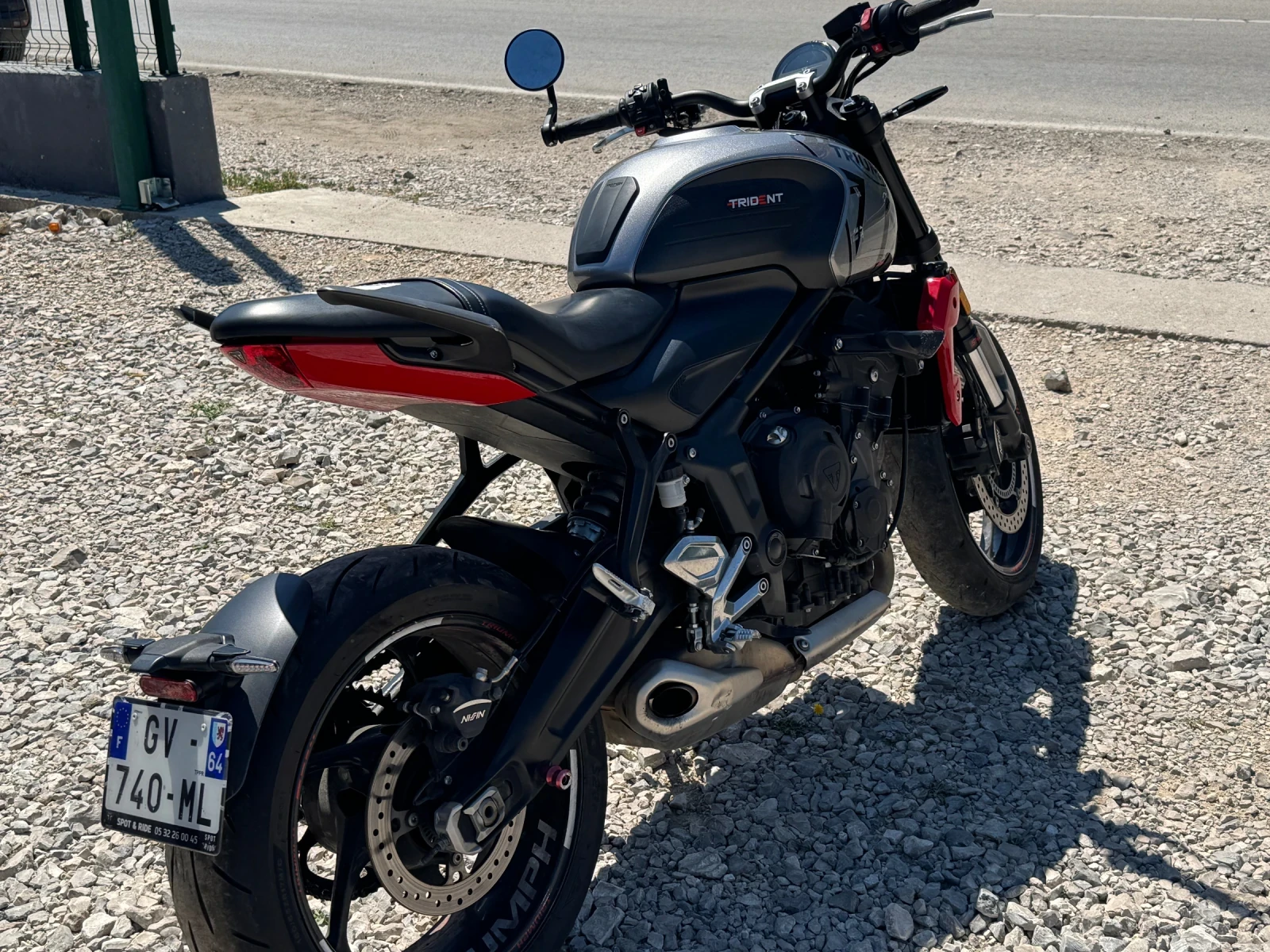 Triumph Trident 660ES, снимка 6 - Мотоциклети и мототехника - 55679977