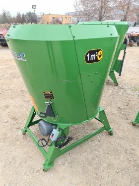 Друг вид Внос смесител за фураж 1куб/м, снимка 7