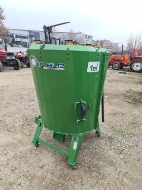 Друг вид Внос смесител за фураж 1куб/м, снимка 3