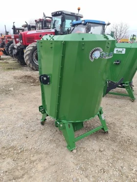 Друг вид Внос смесител за фураж 1куб/м, снимка 4