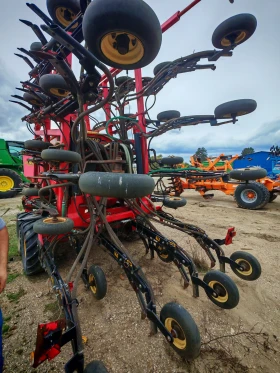 Обява за продажба на Сеялка Vaderstad SEED HAWK 800 ~48 000 лв. - изображение 6 | Auto.bg Обява за продажба на Сеялка Vaderstad SEED HAWK 800 ~48 000 лв. - изображение 6