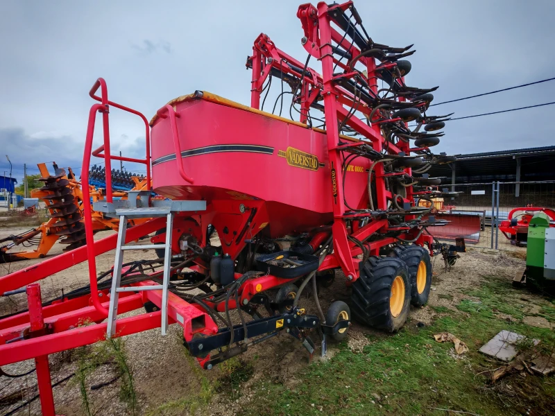 Сеялка Vaderstad SEED HAWK 800, снимка 3 - Селскостопанска техника - 52240119