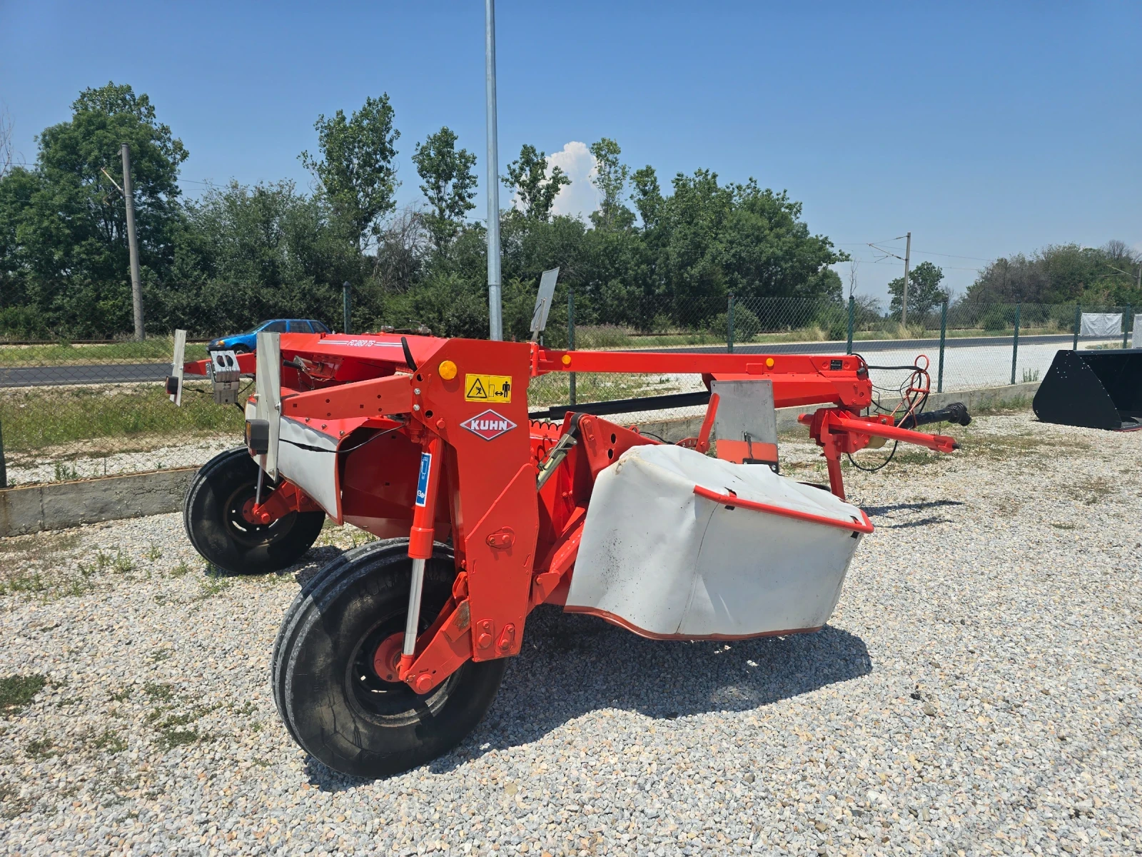 Сенокосачка Друга марка KUHN FC 283 TG - изображение 3