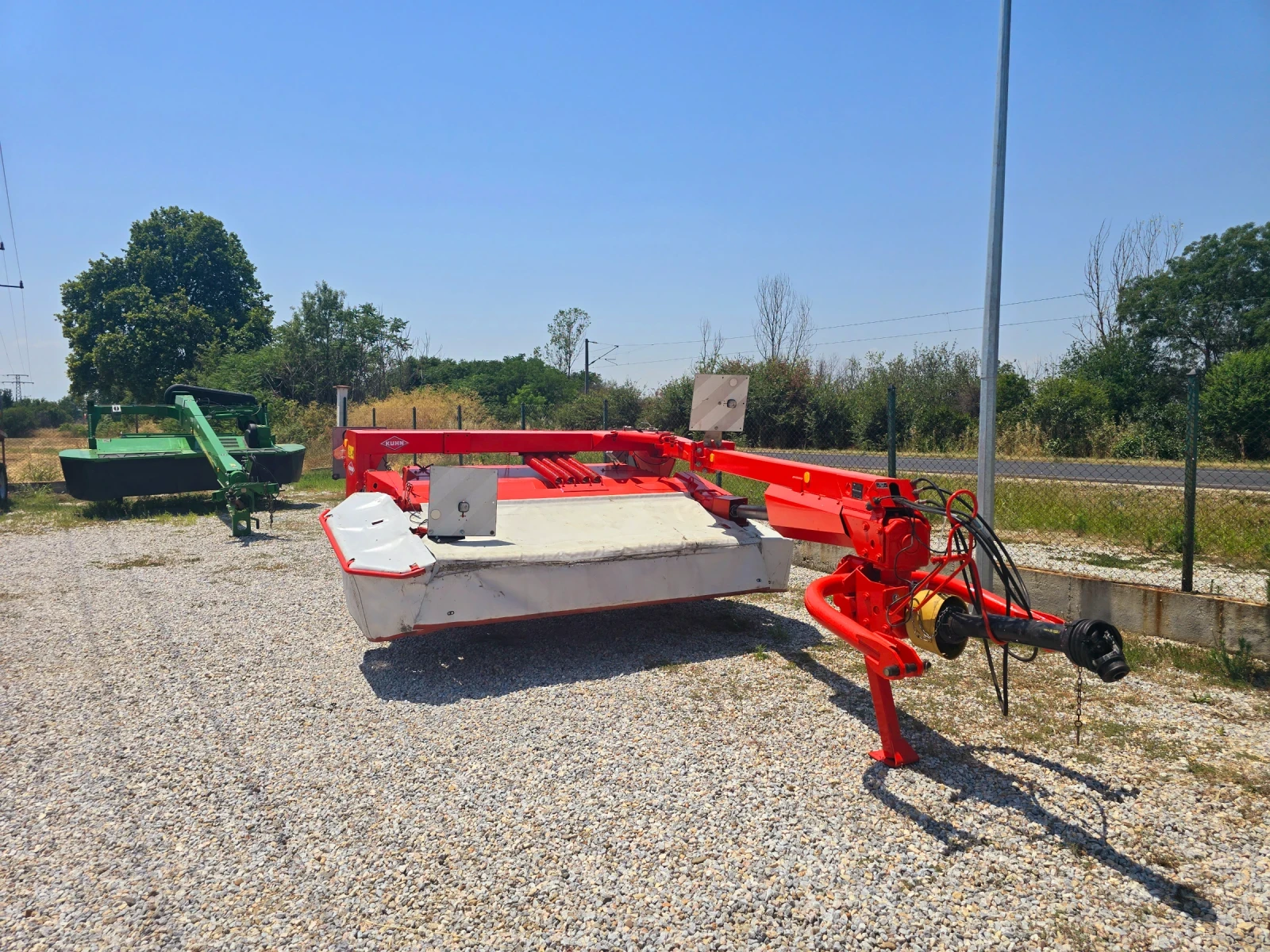 Сенокосачка Друга марка KUHN FC 283 TG - изображение 6