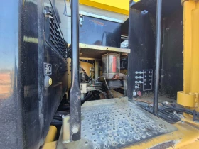 Багер Cat M322D, снимка 10