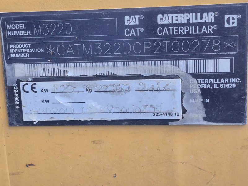 Багер Cat M322D, снимка 9 - Индустриална техника - 50876565