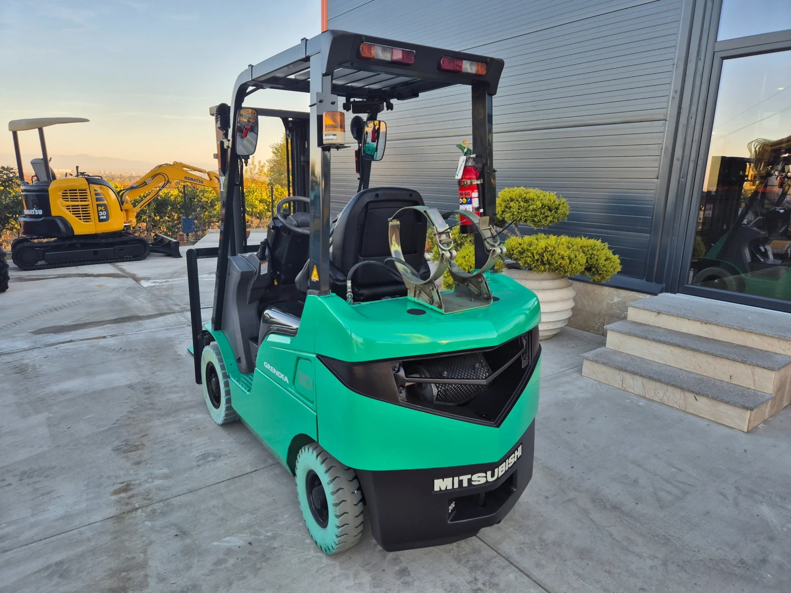  Mitsubishi 2  /  +  /  /  | Mobile.bg   2